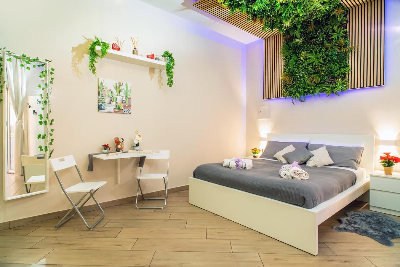 Tropical Holiday House Aeroporto di Catania Fontana Rossa Esterno foto